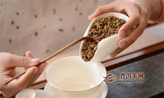 滇紅分類(lèi)，般分工夫茶和碎茶！