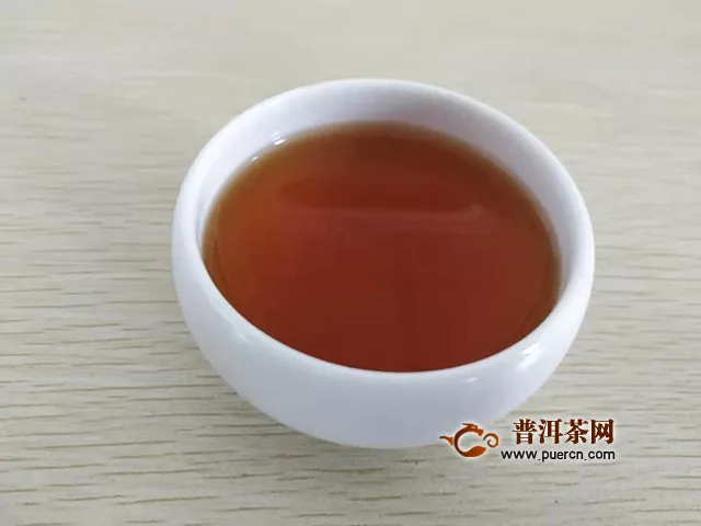 2017年大益经典红茶：经典一直在延续