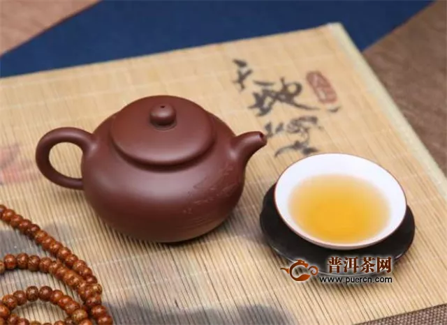 紫砂壶泡岩茶茶水比例，