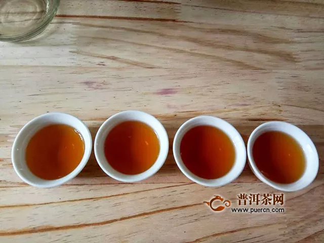 2019年大益小柠红柠檬红茶：味道醇厚