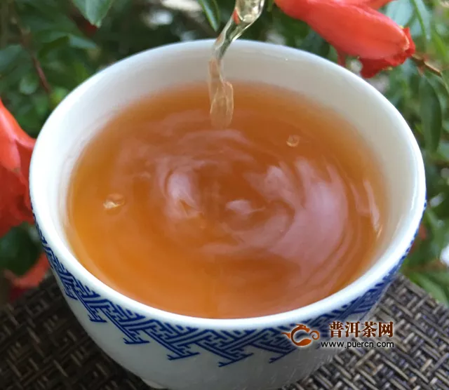 2019年大益小柠红柠檬红茶：果与茶交融，协调性很好