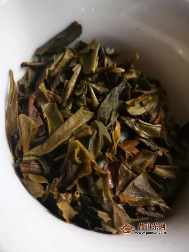 当口粮茶还是挺不错的：2017年下关沱茶甲级沱茶绿盒