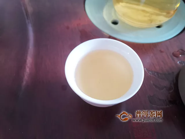 一款挺不错的口粮古树茶：2019年洪普号舞蝶Ⅲ生茶