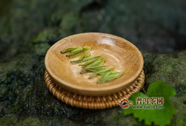 安吉白茶對(duì)胃有好處嗎