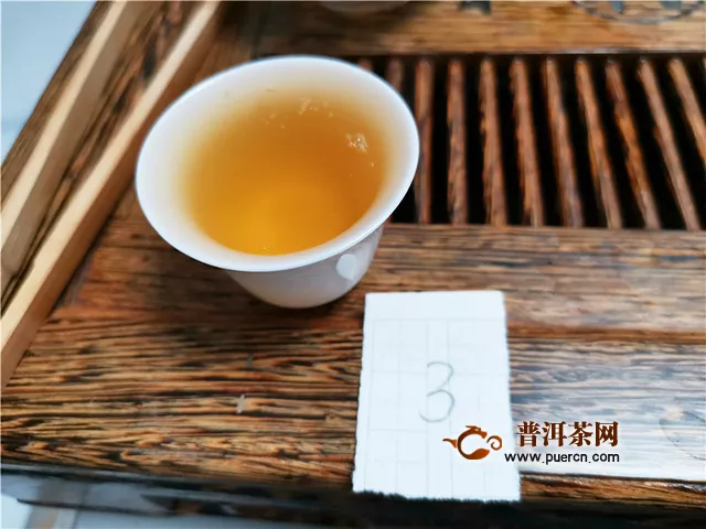 一款不可多得的好茶：2017年下關沱茶甲級沱茶綠盒生茶