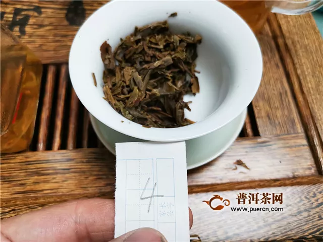 一款不可多得的好茶：2017年下关沱茶甲级沱茶绿盒生茶