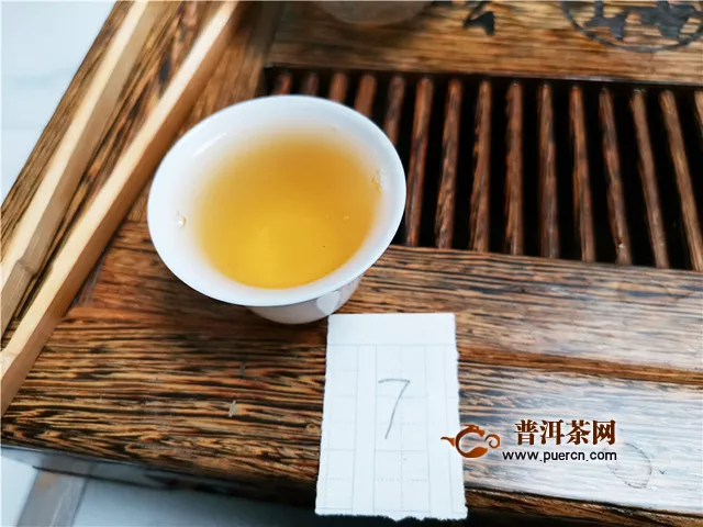 一款不可多得的好茶：2017年下關沱茶甲級沱茶綠盒生茶