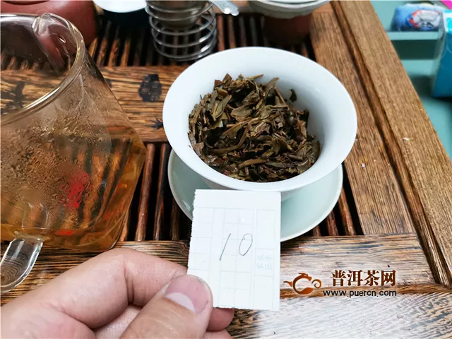 一款不可多得的好茶：2017年下关沱茶甲级沱茶绿盒生茶