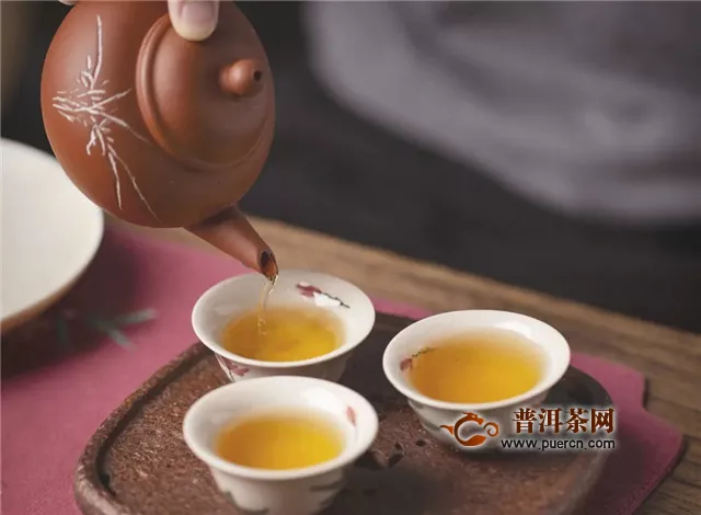 合和昌茶业：成年人的心里话，藏在茶里！