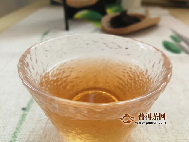 熟茶是紅玫瑰，安靜喝茶的心是白月光：2019年洪普號探秘系列雪藏