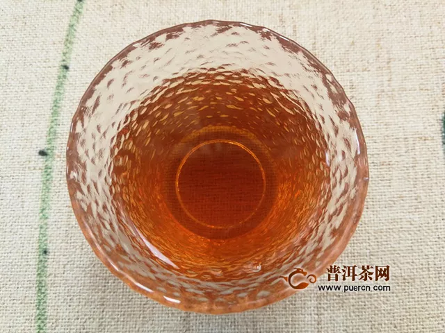 熟茶是紅玫瑰，安靜喝茶的心是白月光：2019年洪普號探秘系列雪藏