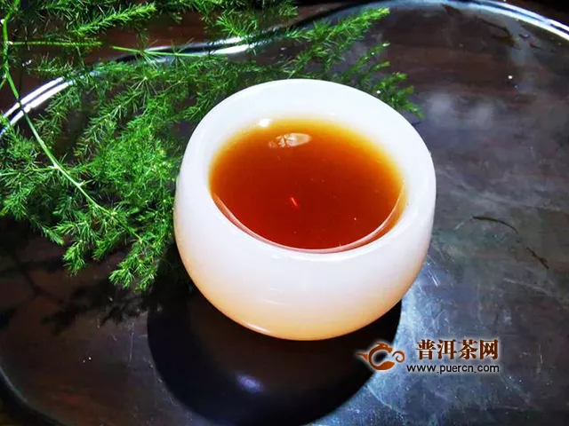 真心，真树，品真好茶：2019年七彩云南普洱陈香饼·红印熟茶
