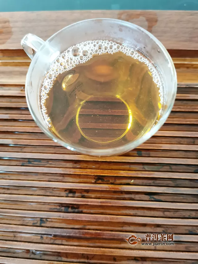 初试沱茶：2014年下关沱茶绿盒甲级沱茶生茶