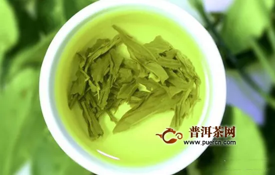 饮用绿茶瘦了8斤是正常的吗	