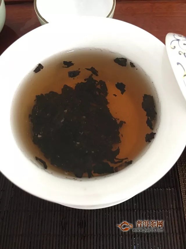 香甜顺滑无堆味：2019年洪普号雪藏熟茶