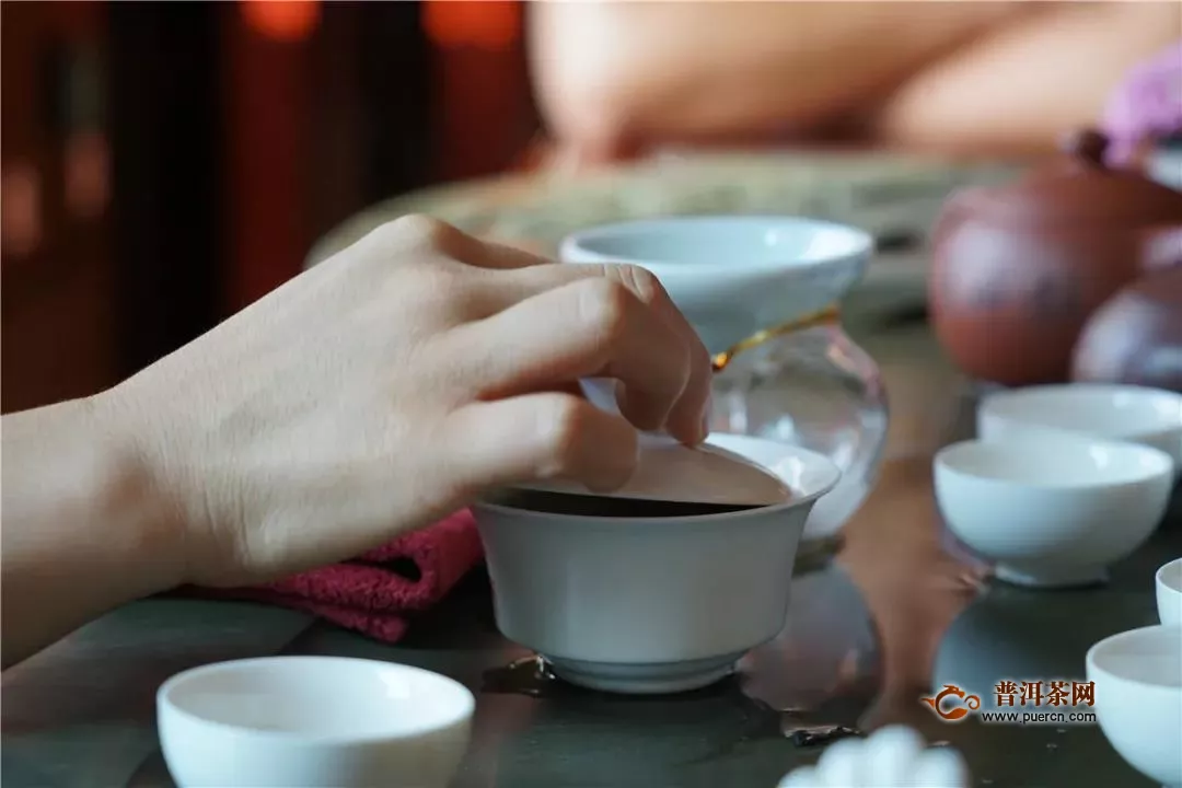 一球茶业：掌握醒茶核心技术，让你的普洱好喝百倍