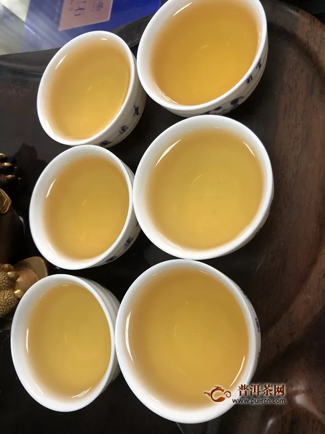 一款值得品饮的红茶：2019年七彩云南紫娟红