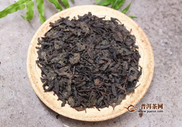 適宜喝黑茶副作用及其相關(guān)禁忌