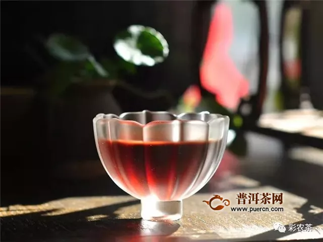 彩农茶：浅谈普洱茶的喉韵