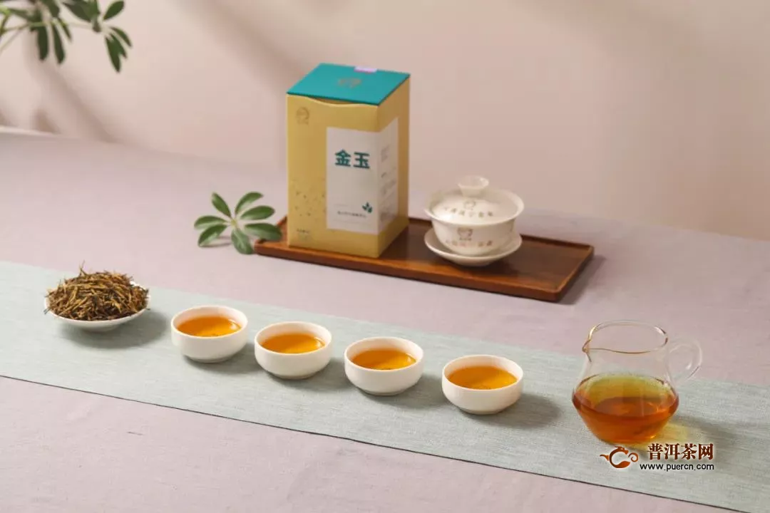 立秋茶味：清静一席茶，茶叶柔软，茶香平和
