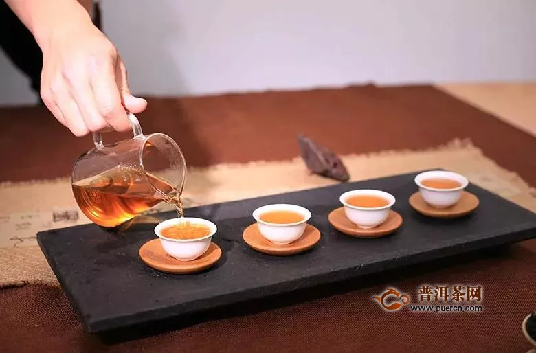 解析黑茶天尖茶的口感，具有独特的松烟香！