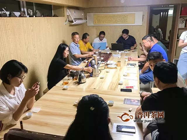 潤元昌十年陳韻品鑒會：收藏的普洱茶存放10年會變成什么樣？身入其境，方知其味