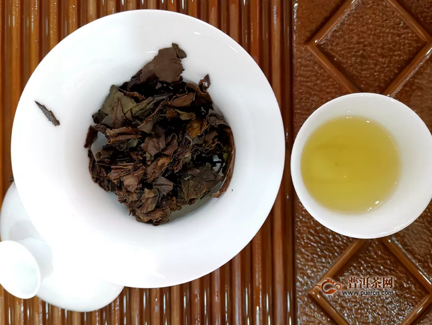 白茶是否属于发酵茶	