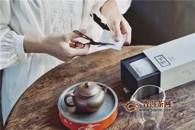 彩农茶|润玉·小方片