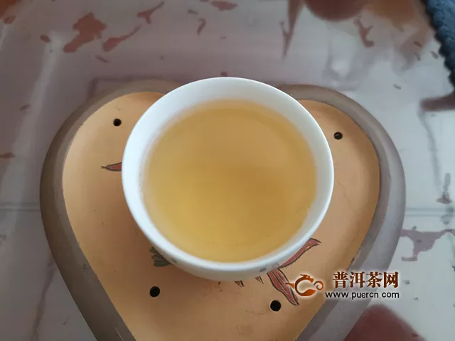 廣大茶友不可多得的口糧茶：2014年下關(guān)沱茶綠盒甲級沱茶