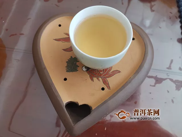 廣大茶友不可多得的口糧茶：2014年下關(guān)沱茶綠盒甲級沱茶