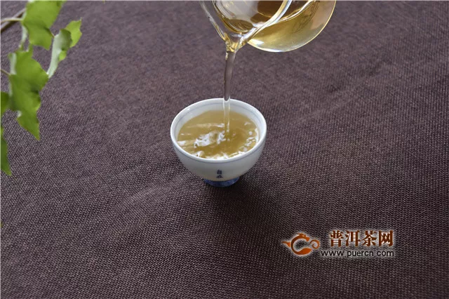 中国茶叶形象惨遭毁灭，“茶艺”被彻底玩坏！
