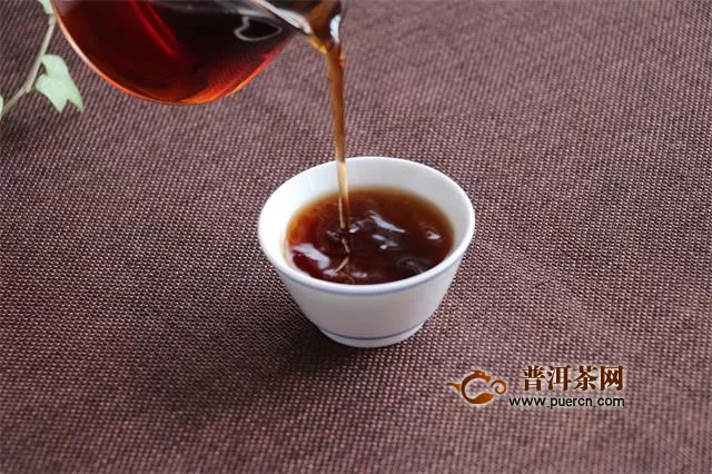 江南体育下载平台注册
投资分析：轻发酵茶越来越流行 传统熟茶该何去何从