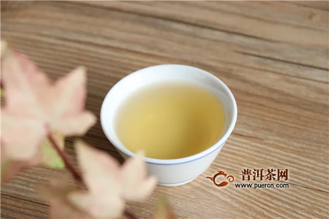 秋季去濕氣應(yīng)該喝哪些茶？