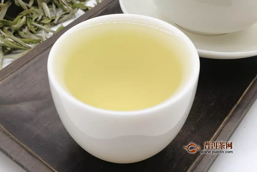 喝福鼎白茶對(duì)痛風(fēng)有用嗎