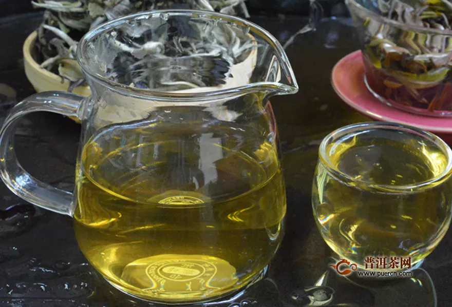 白茶属于发酵茶是吗